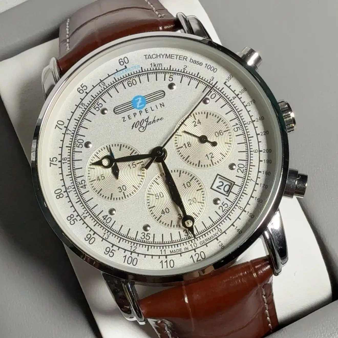 Zeppelin Airship Automatic Men - Smartwatch Touch ulasan dan harga